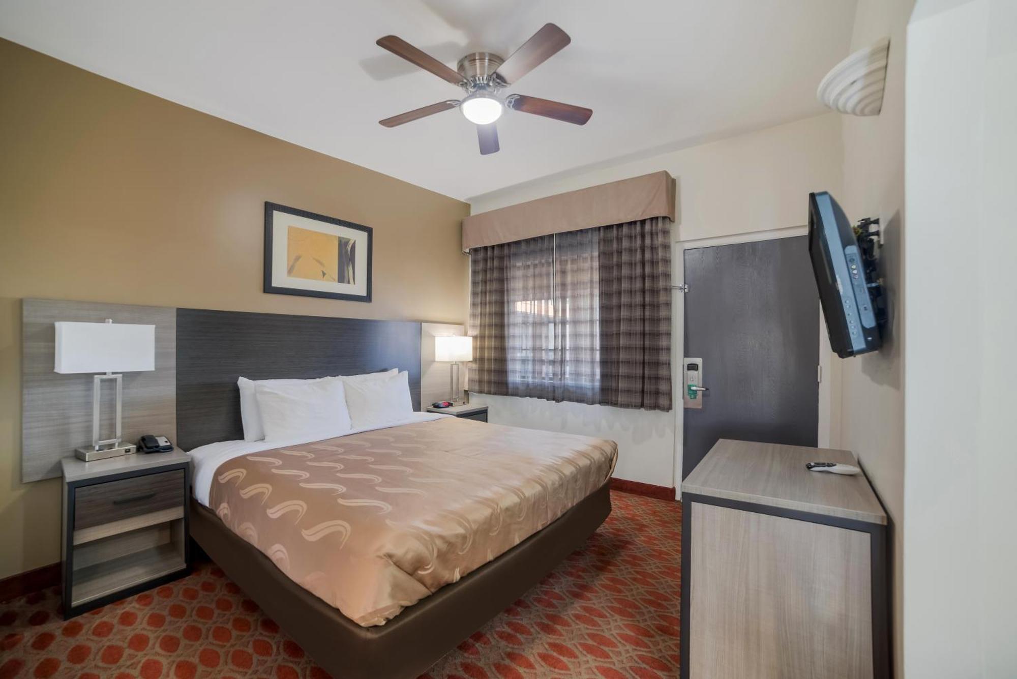 Quality Inn & Suites Goodyear - Phoenix West Exterior photo