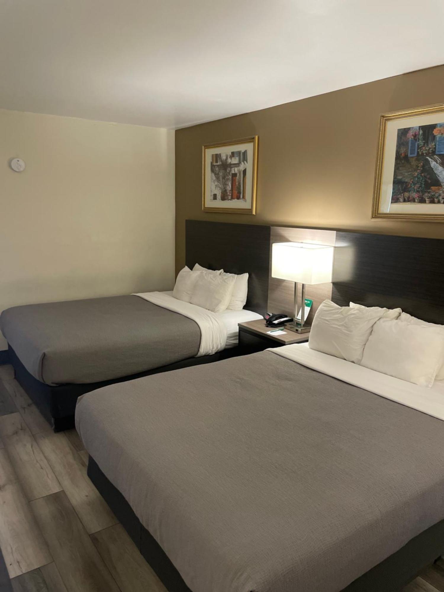 Quality Inn & Suites Goodyear - Phoenix West Exterior photo